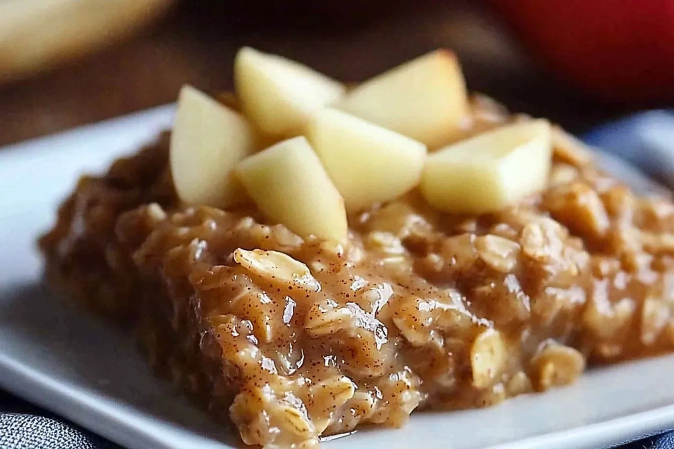Amisch-Ofenporridge mit Apfel und Zimt